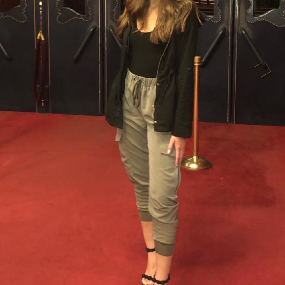 Green Cargo Joggers - Zara